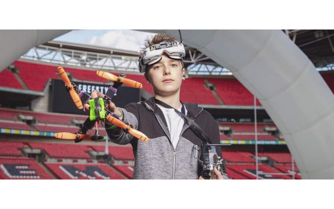 El niño que se ha convertido en el mejor piloto de drones del mundo