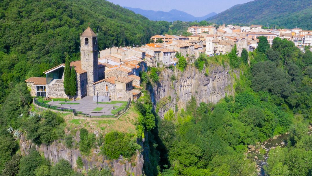 Castellfullit de la Roca – Aj. Olot